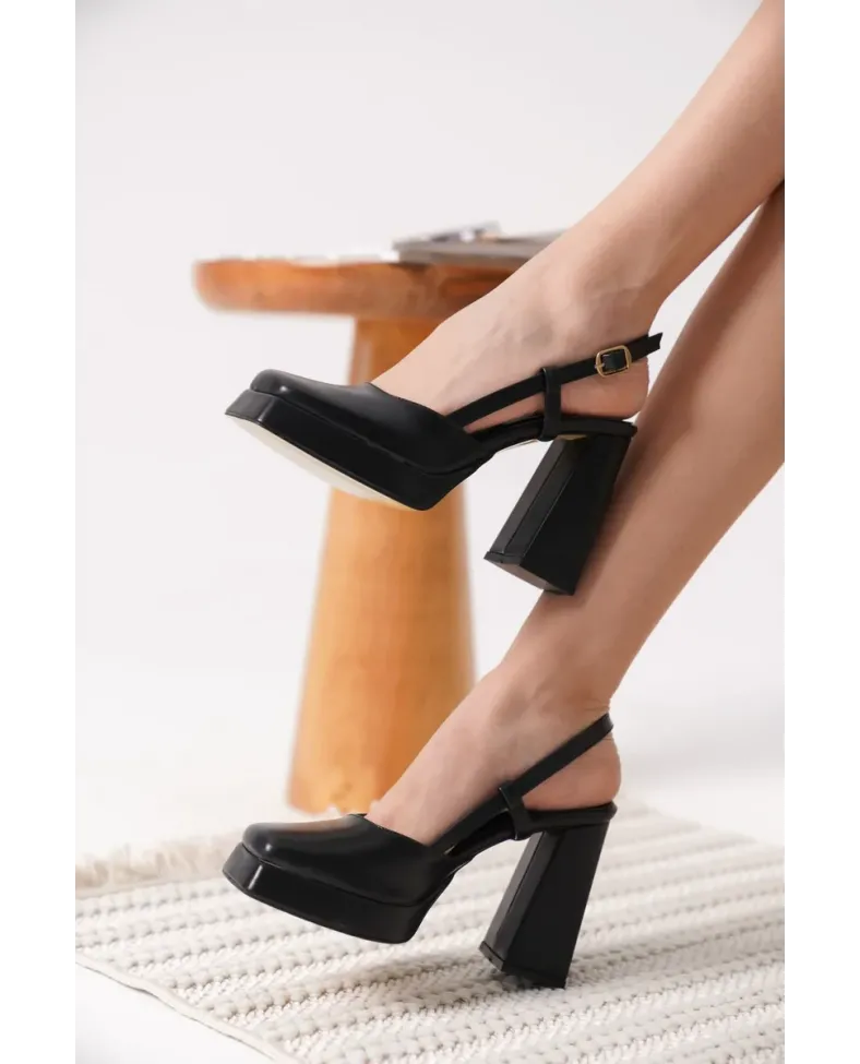 Siyah Kadın Topuklu Ayakkabı TR12MY05A