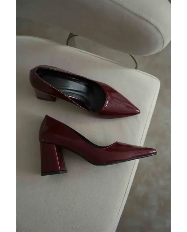 Bordo Rugan Kadın Topuklu Ayakkabı TR08MS16G