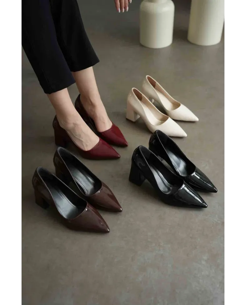 Acı Kahve Rugan Kadın Topuklu Ayakkabı TR08MS16F