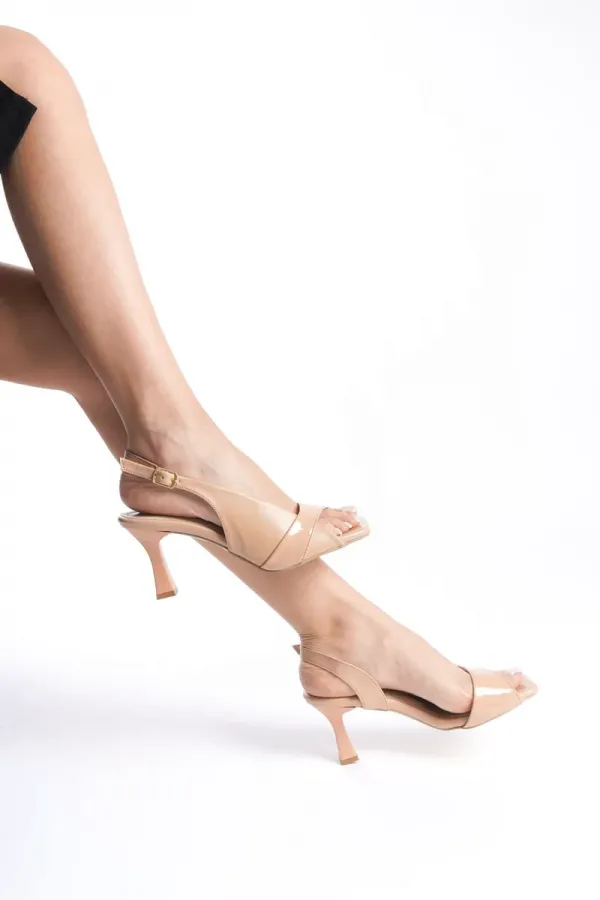Kadın Nude Rugan Detaylı Topuklu Sandalet TR13MY01D