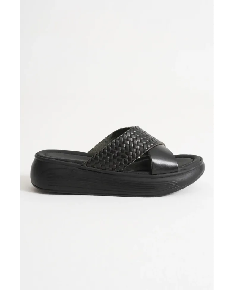 Siyah Hakiki Deri Terlik TR31MY53N