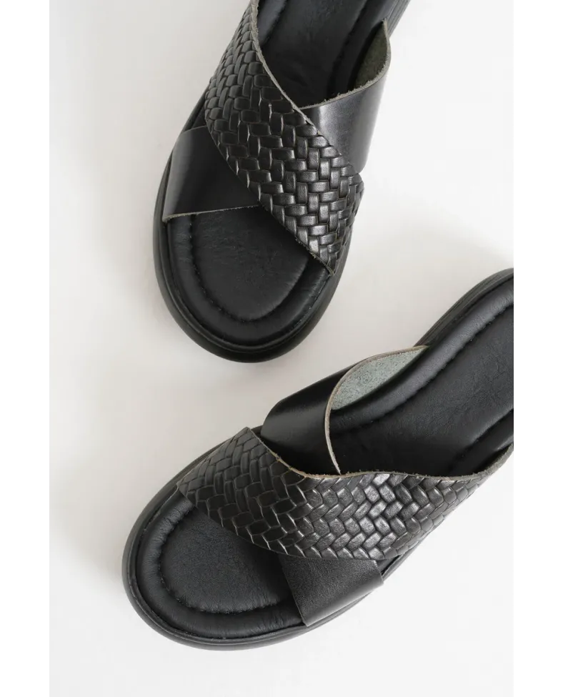 Siyah Hakiki Deri Terlik TR31MY53N