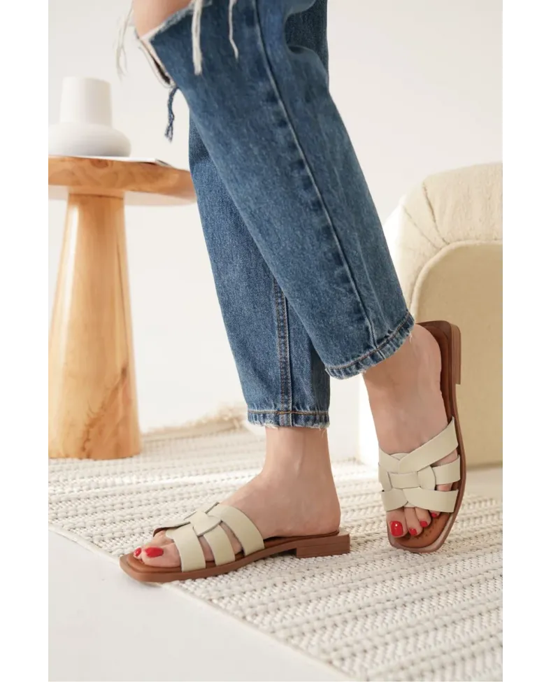 Bej Hakiki Deri Terlik TR31MY66C