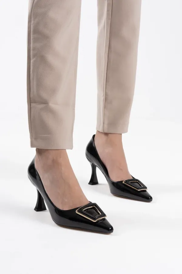 Kadın Siyah Rugan Ayakkabı TR08MS09A