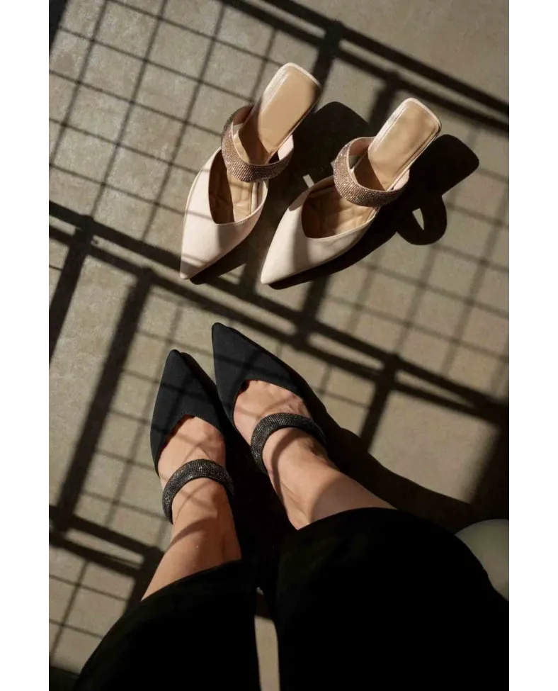 Topuklu Siyah Kadın Terlik TR08MS13A