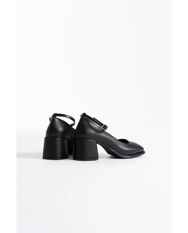 Siyah Cilt Kadın Topuklu Ayakkabı TR02MS01A