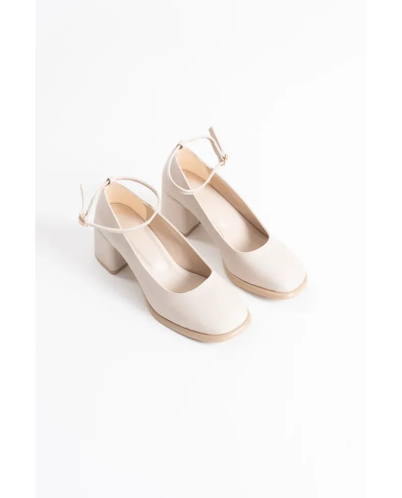 Bej Cilt Kadın Topuklu Ayakkabı TR02MS01B