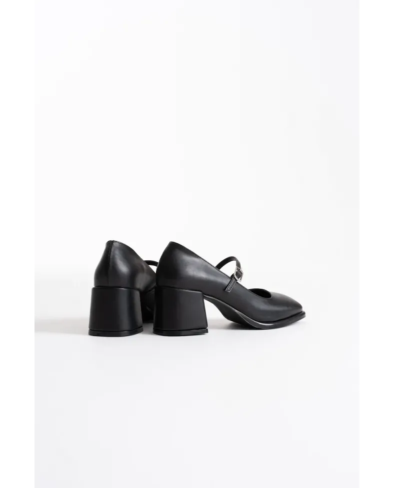 Siyah Cilt Kadın Topuklu Ayakkabı TR02MS02A