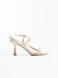 Kadın Altın Topuklu Sandalet TR02MY01C