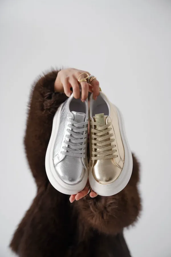 Gümüş Kadın Sneaker TR01MS05B
