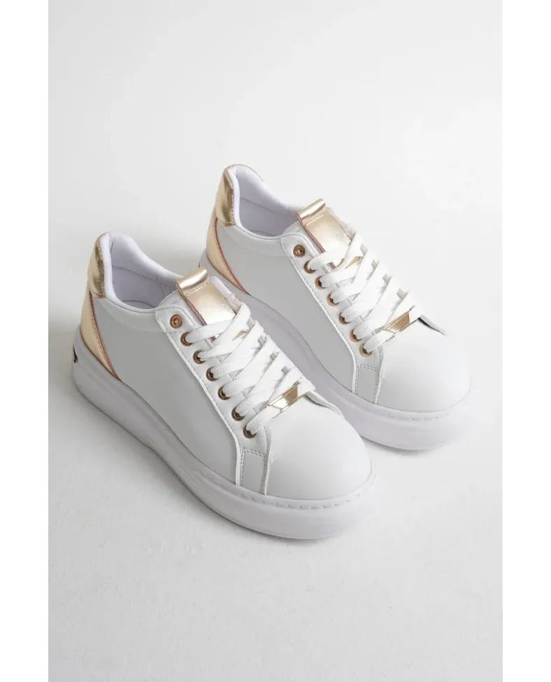 Altın Detaylı Beyaz Kadın Spor Ayakkabı TR01MS03E