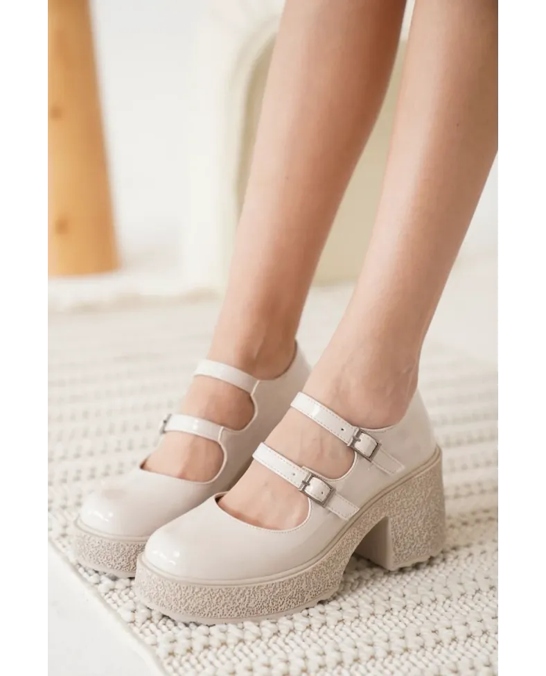 Kadın Bej Günlük Ayakkabı TR06MS07B