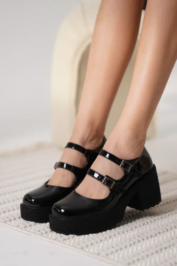 Kadın Siyah Rugan Günlük Ayakkabı TR06MS07A