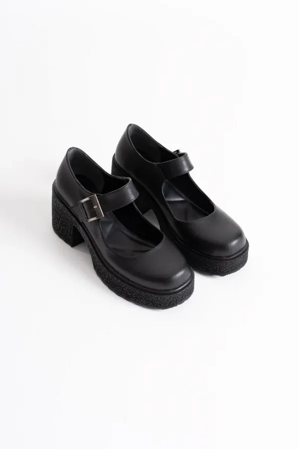 Kadın Siyah Günlük Ayakkabı TR06MS05C