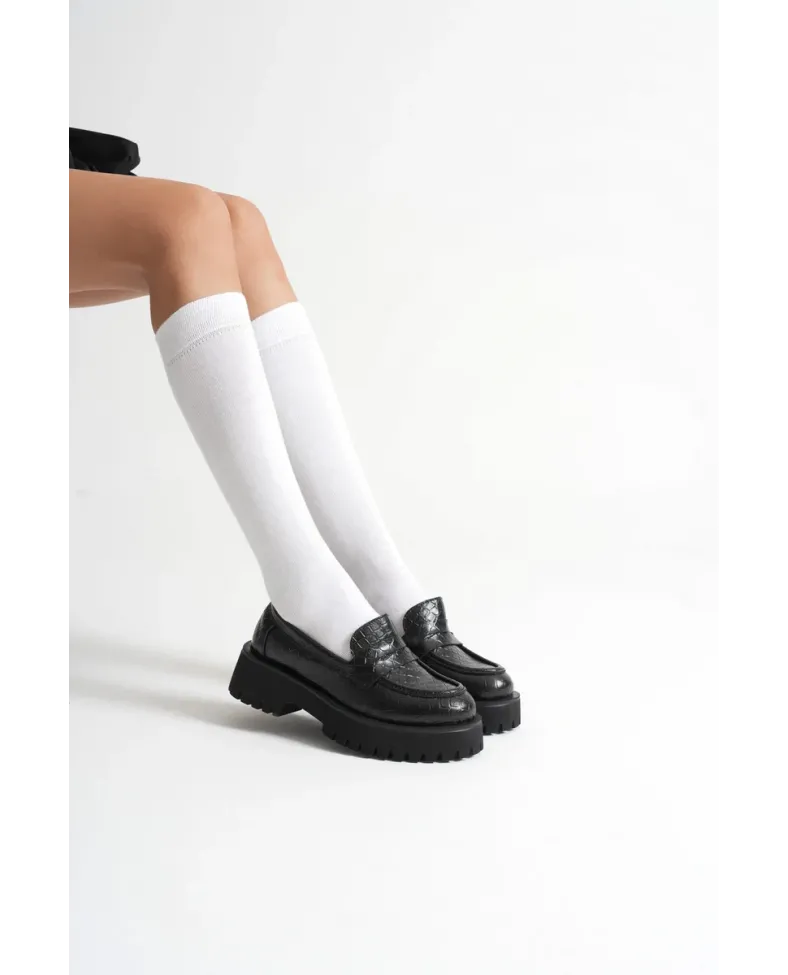 Kadın Günlük Siyah Kroko Loafer Ayakkabı TR10MS02G