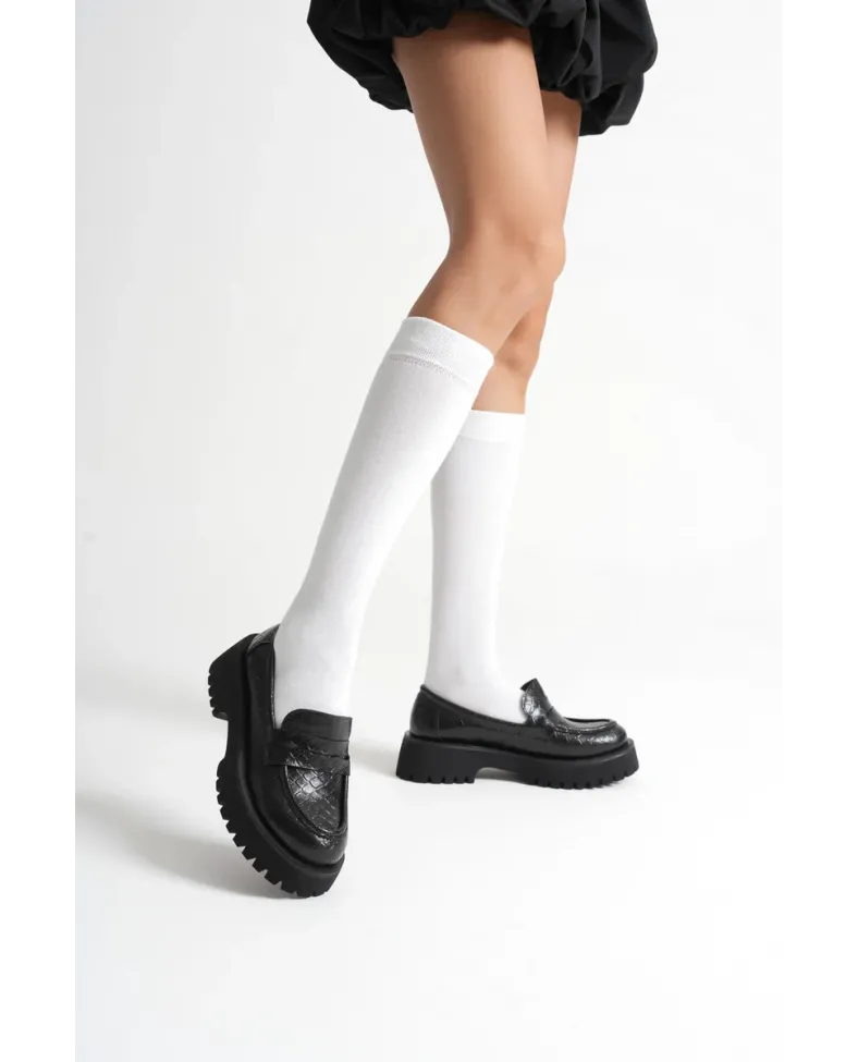Kadın Günlük Siyah Kroko Loafer Ayakkabı TR10MS02G