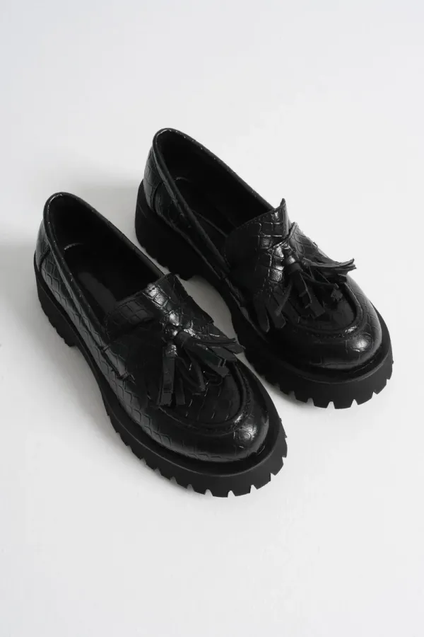 Kadın Günlük Siyah Kroko Baskılı Loafer Ayakkabı TR10MS03G