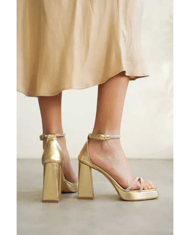 Kadın Altın Topuklu Sandalet TR12MY01F