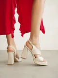 Bej Kadın Topuklu Platform Sandalet TR12MY04C