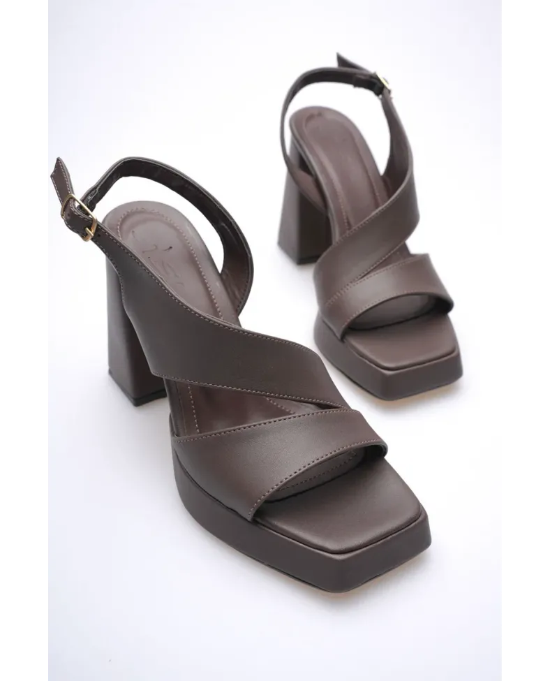 Acı Kahve Kadın Topuklu Platform Sandalet TR12MY04E