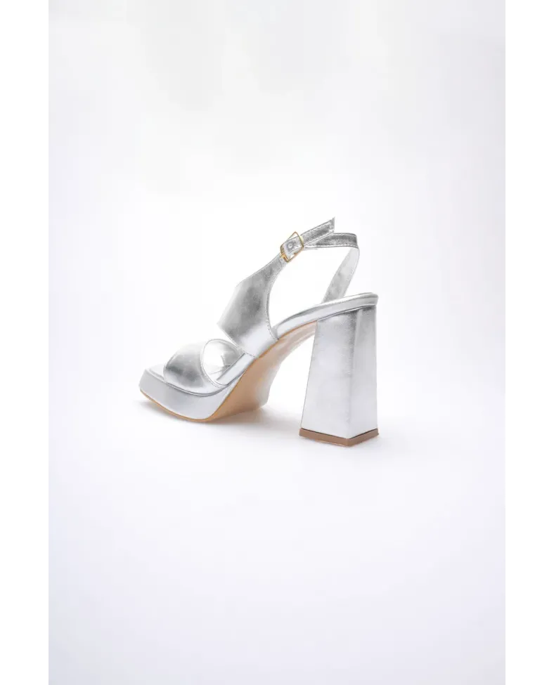Gümüş Kadın Topuklu Platform Sandalet TR12MY04F