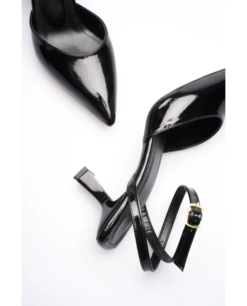 Kadın Siyah Rugan Topuklu Ayakkabı TR03MS02A