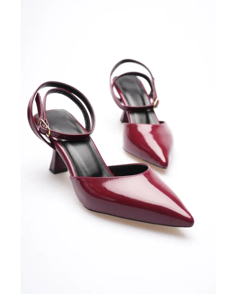 Kadın Bordo Rugan Topuklu Ayakkabı TR03MS02D