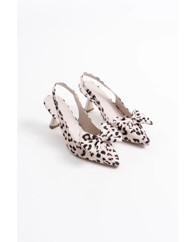 Bej Leopar Fiyonklu Kitten Topuklu Slingback Kadın Ayakkabı TR08MS24E
