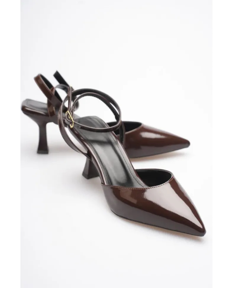 Acı Kahve Rugan Topuklu Ayakkabı TR03MS02E