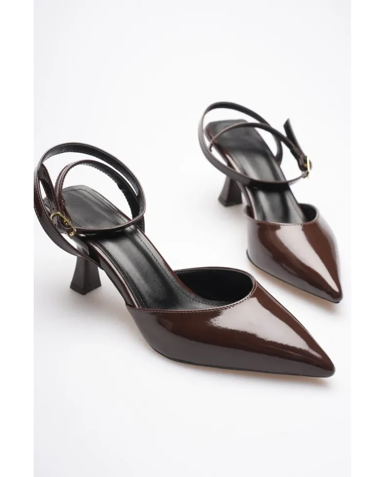 Acı Kahve Rugan Topuklu Ayakkabı TR03MS02E