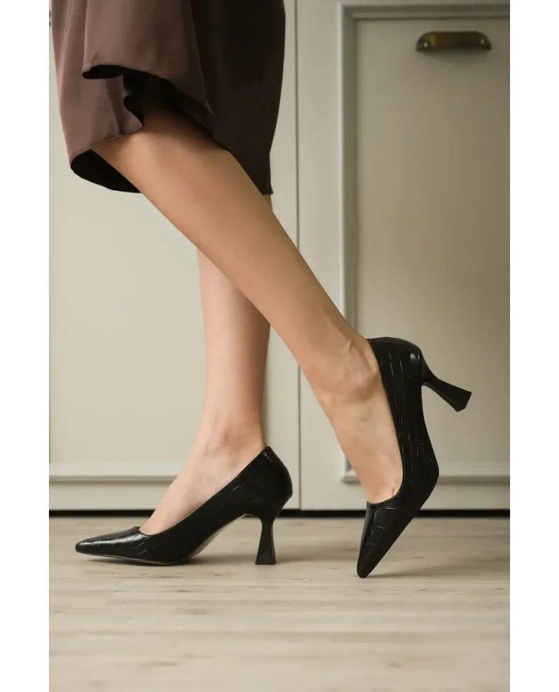 Siyah Kroko Topuklu Kadın Stiletto TR20MS02F