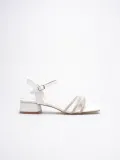 Kadın Beyaz Taşlı Kalın Topuklu Sandalet TR20MY26B