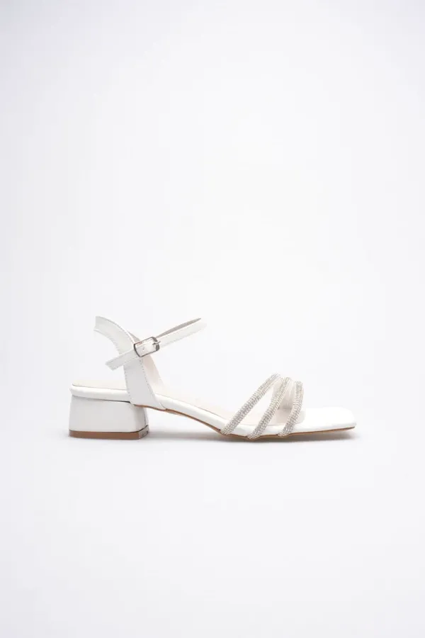 Kadın Beyaz Taşlı Kalın Topuklu Sandalet TR20MY26B