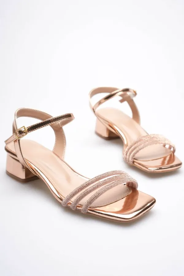 Kadın Rose Gold Taşlı Kalın Topuklu Sandalet TR20MY26F