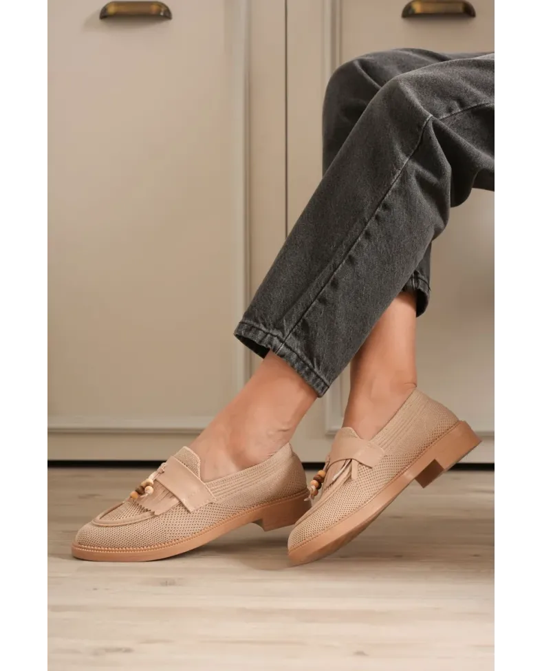 Kadın Bej Püsküllü Günlük Ayakkabı TR30MS01B