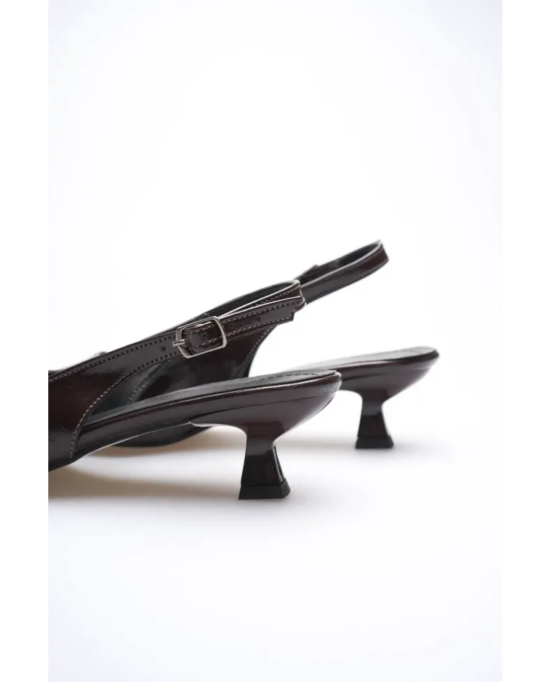 Kadın Acı Kahve Kırışık Rugan Kısa Topuklu Ayakkabı TR20MS04D