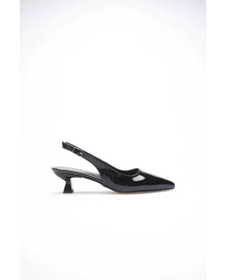 Kadın Siyah Rugan Kısa Topuklu Ayakkabı TR20MS04E