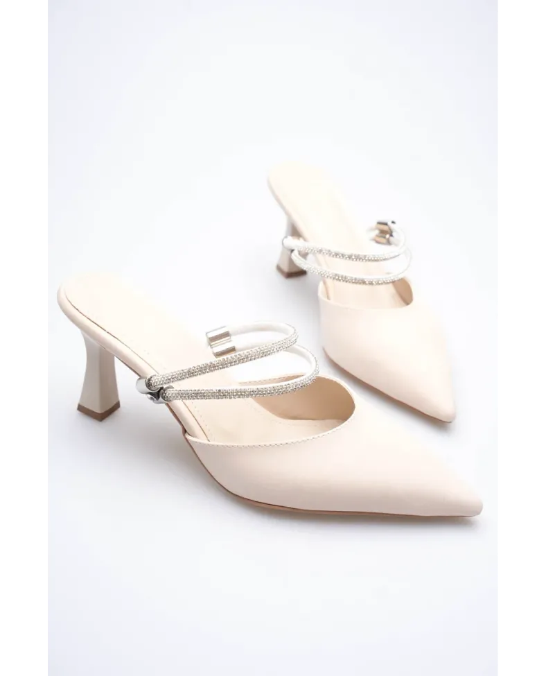 Kadın Taşlı Bej Saten Topuklu Ayakkabı TR12MS04B