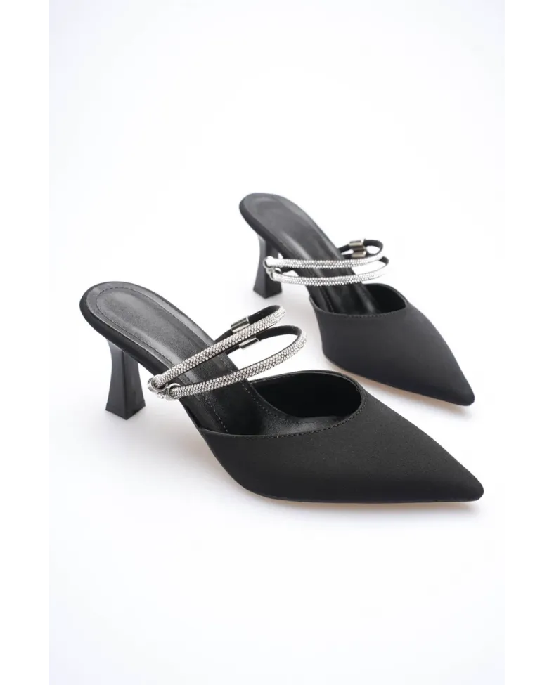 Kadın Taşlı Siyah Saten Topuklu Ayakkabı TR12MS04A