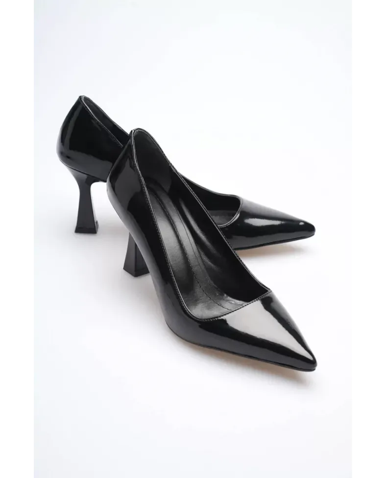 Siyah Rugan Topuklu Kadın Stiletto TR20MS02E