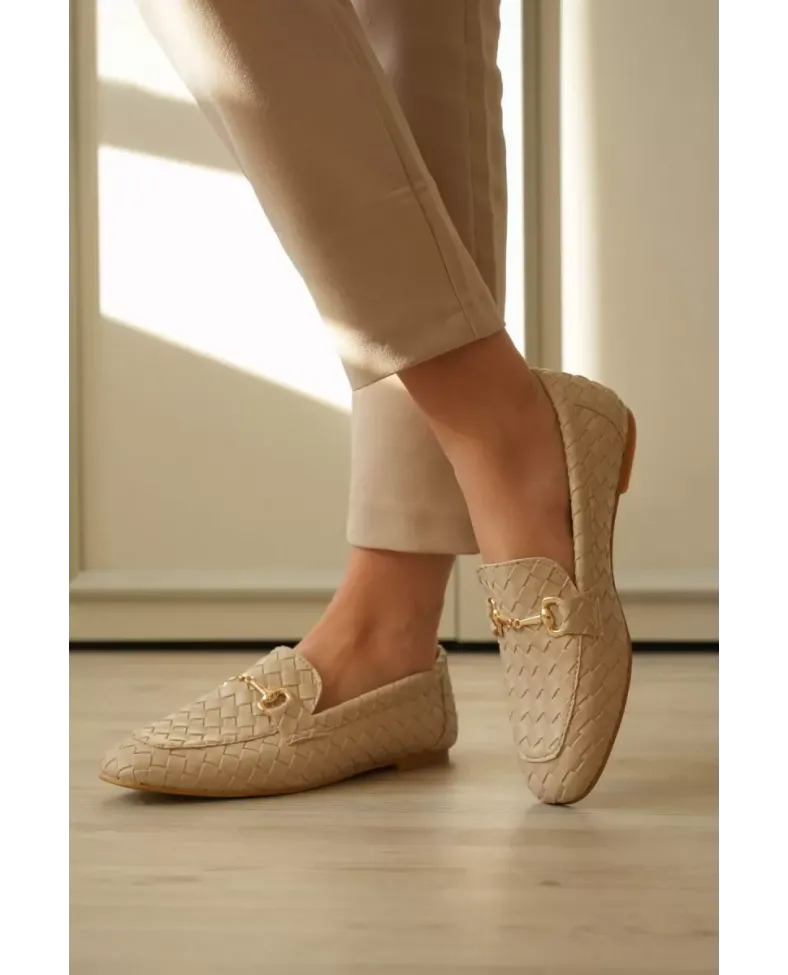Kadın Bej Örgü Desenli Tokalı Günlük Rahat Loafer Ayakkabı TR23MS09B