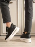 Kadın 8cm Boy Uzatan Gizli Topuklu Siyah Spor Ayakkabı TR04MS01A