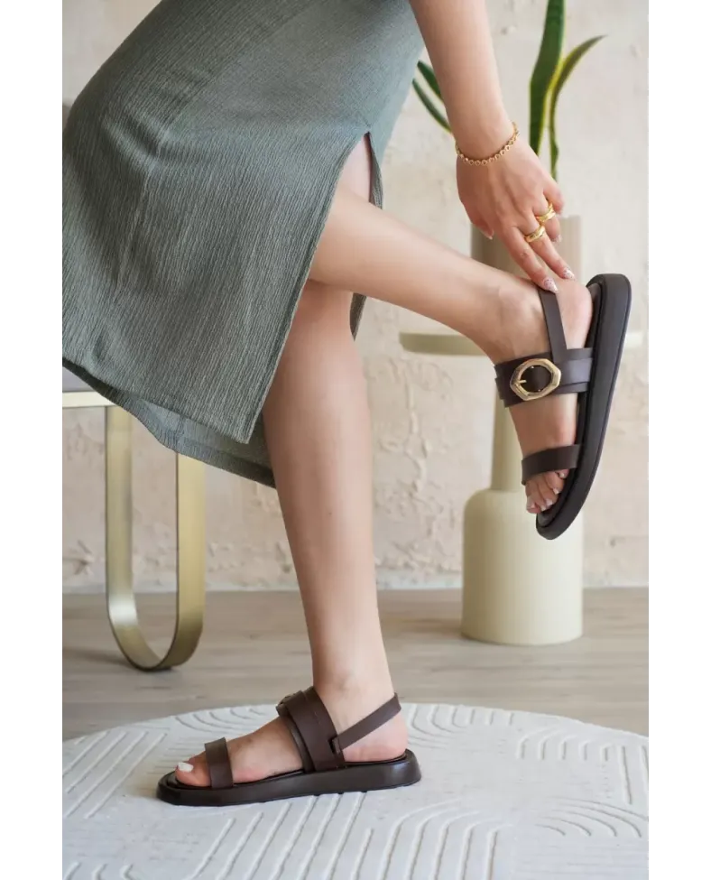 Kadın Acı Kahve 2cm Topuk Boyu Yazlık Rahat Sandalet TR27MY05C