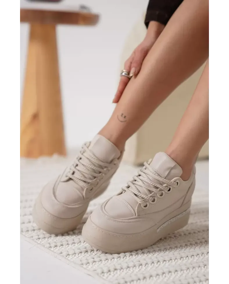 Kadın Bej Gizli Topuklu Sneaker TR04MS01C