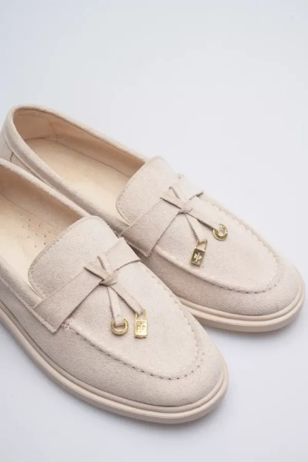 Kadın Bej Günlük Süet Ayakkabı TR27MS10B