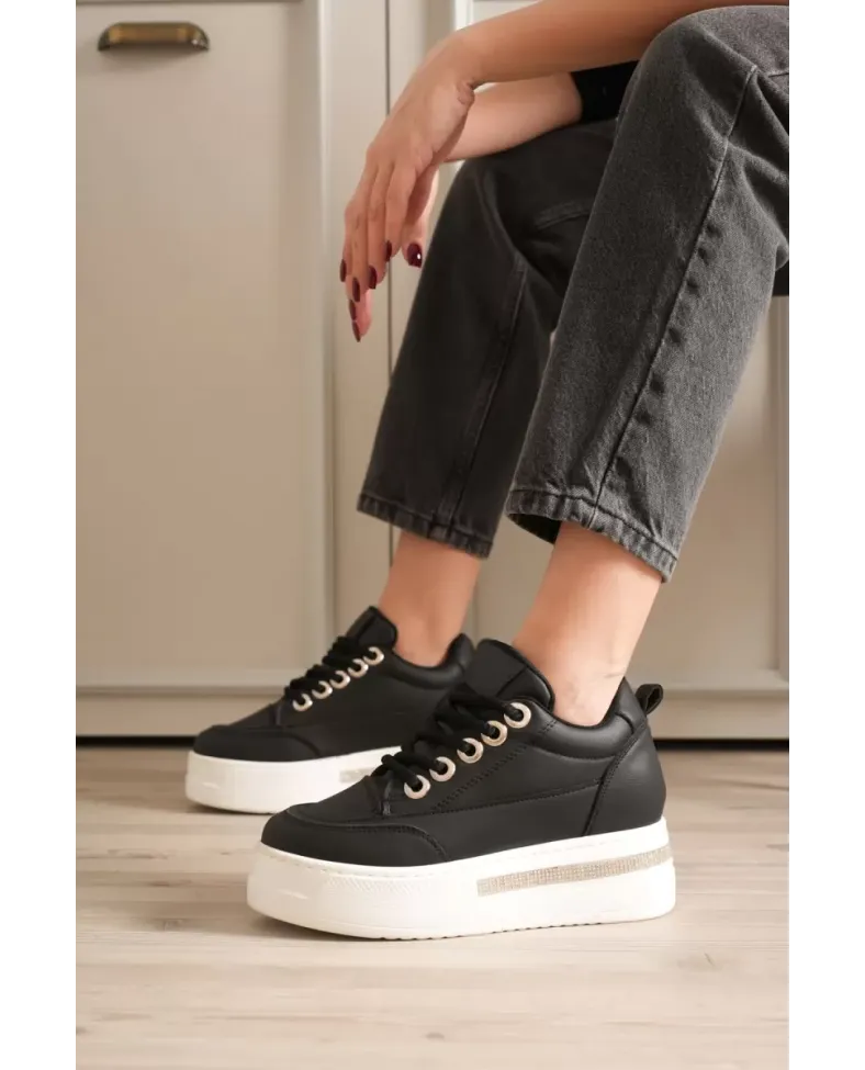 Siyah Kadın Gizli Topuklu Sneaker TR04MS01A