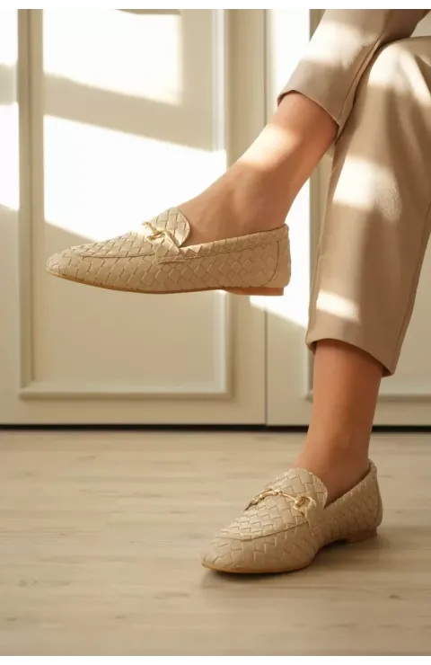 Kadın Bej Örgü Desenli Tokalı Günlük Rahat Loafer Ayakkabı TR23MS09B