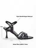 Kadın Siyah Metalik Rugan 7cm İnce Topuklu Abiye Ayakkabı TR45MY01A