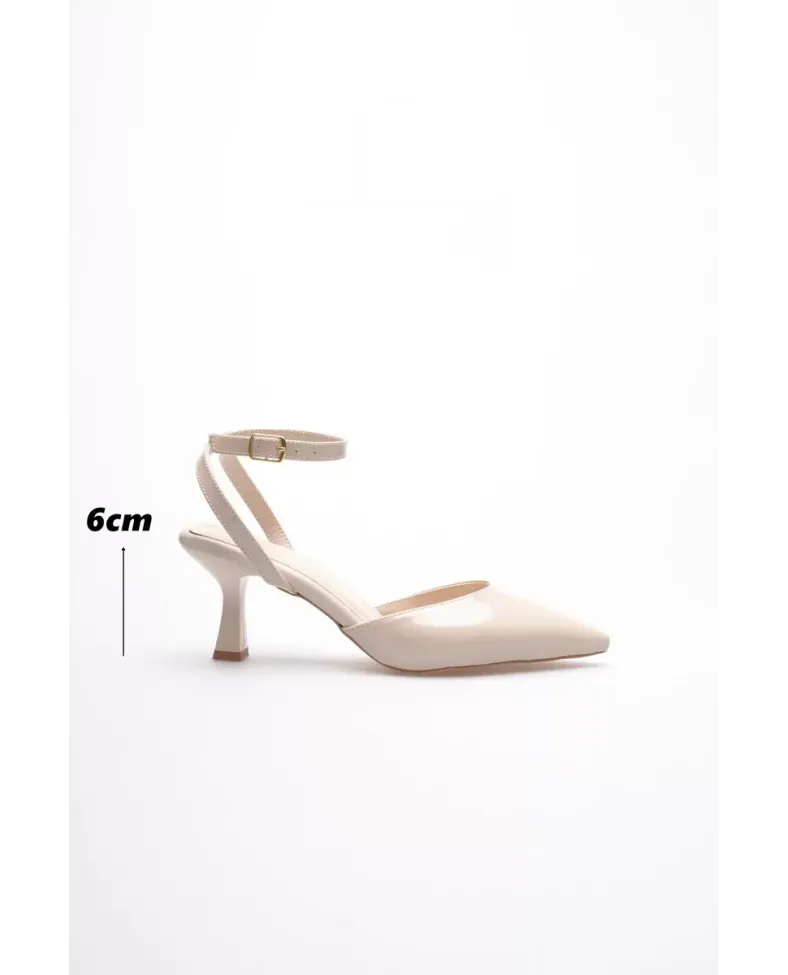 Kadın Bej Rugan Topuklu Ayakkabı TR03MS02C