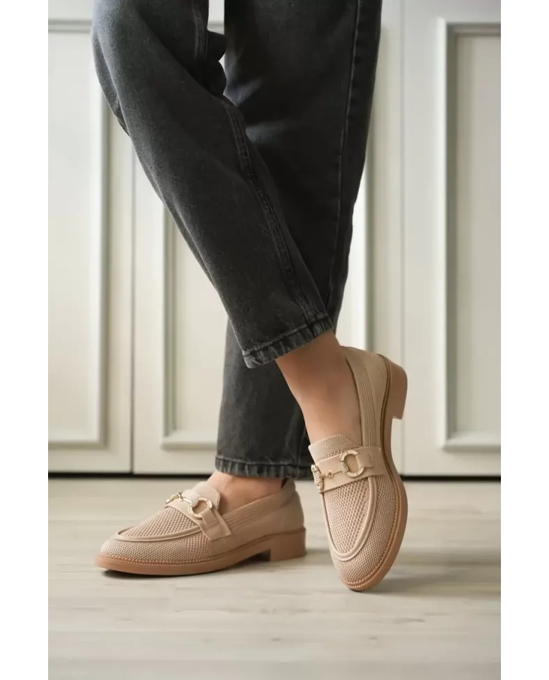 Bej Kadın Metal Tokalı Günlük Ayakkabı TR30MS02B